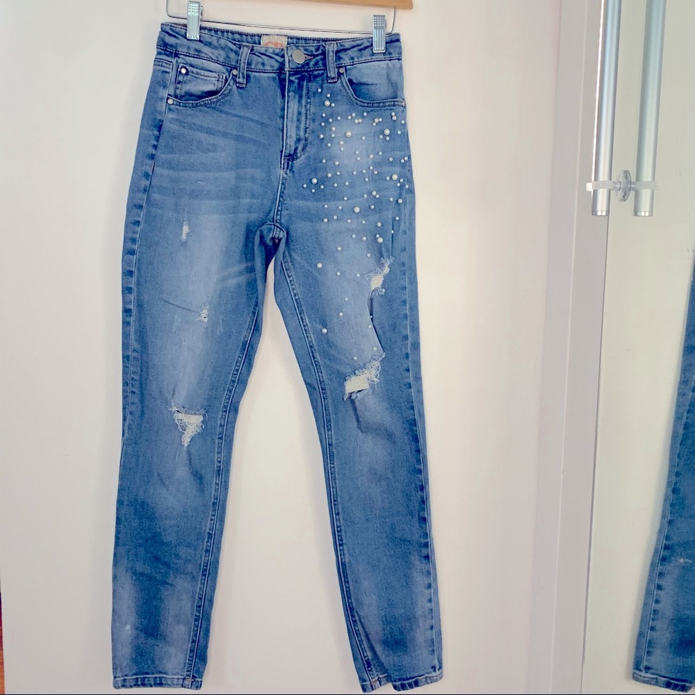 Gianni Bini Distressed pearl Embellished Rolled Jeans